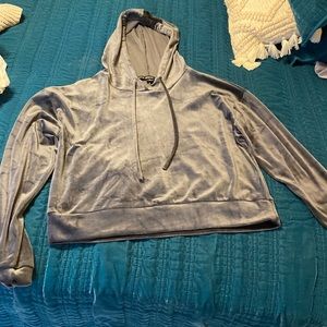 Velvet pullover super soft and so cute on